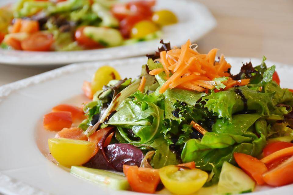 Cool Season Salad Greens: Growing a Salad Garden