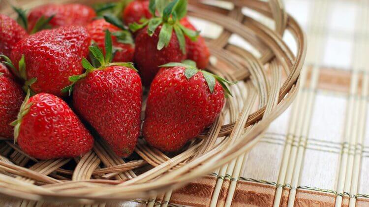strawberry-1180048_960_720.jpg